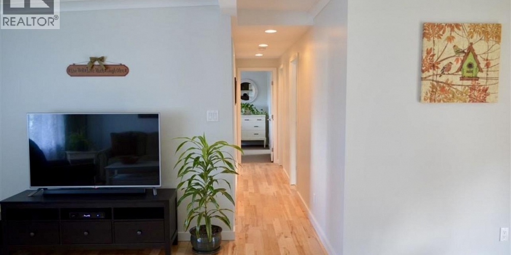 23 BARTHOLOMEW STREET Kitimat Photo 3 23 BARTHOLOMEW STREET Kitimat Photo 3